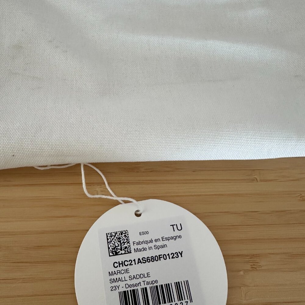 Chloé Marcie Mini Leather Crossbody - Picture 7 of 7